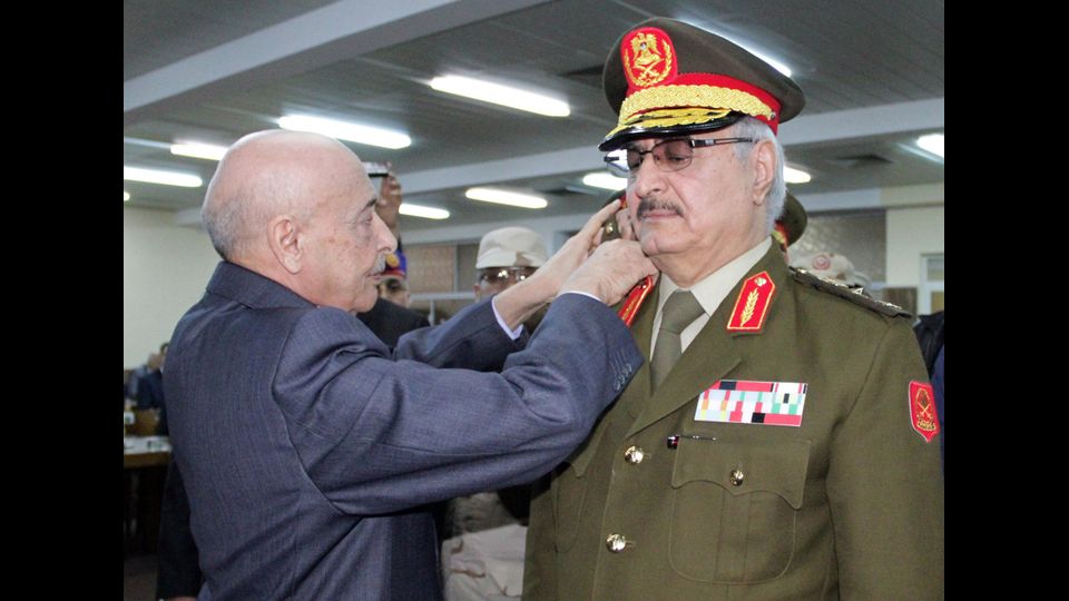 &nbsp;Ha partecipato alla guerra dello Yom Kippur, guid&ograve; le truppe libiche in appoggio alla coalizione di paesi arabi impegnati nel tentativo di respingere la controffensiva israeliana nel Sinai, dopo l&rsquo;attacco a sorpresa di Egitto e Siria nell&rsquo;ottobre del 1973.