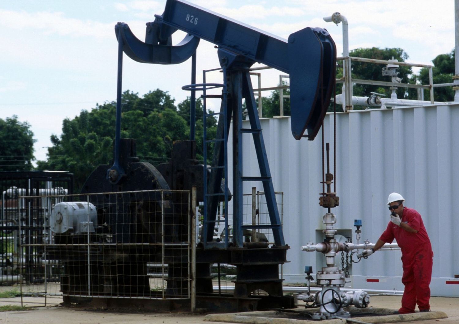 &nbsp;Un impianto per l'estrazione di petrolio a Maracaibo