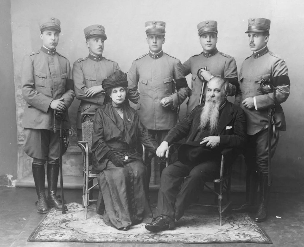 Foto di gruppo con Ricciotti Garibaldi