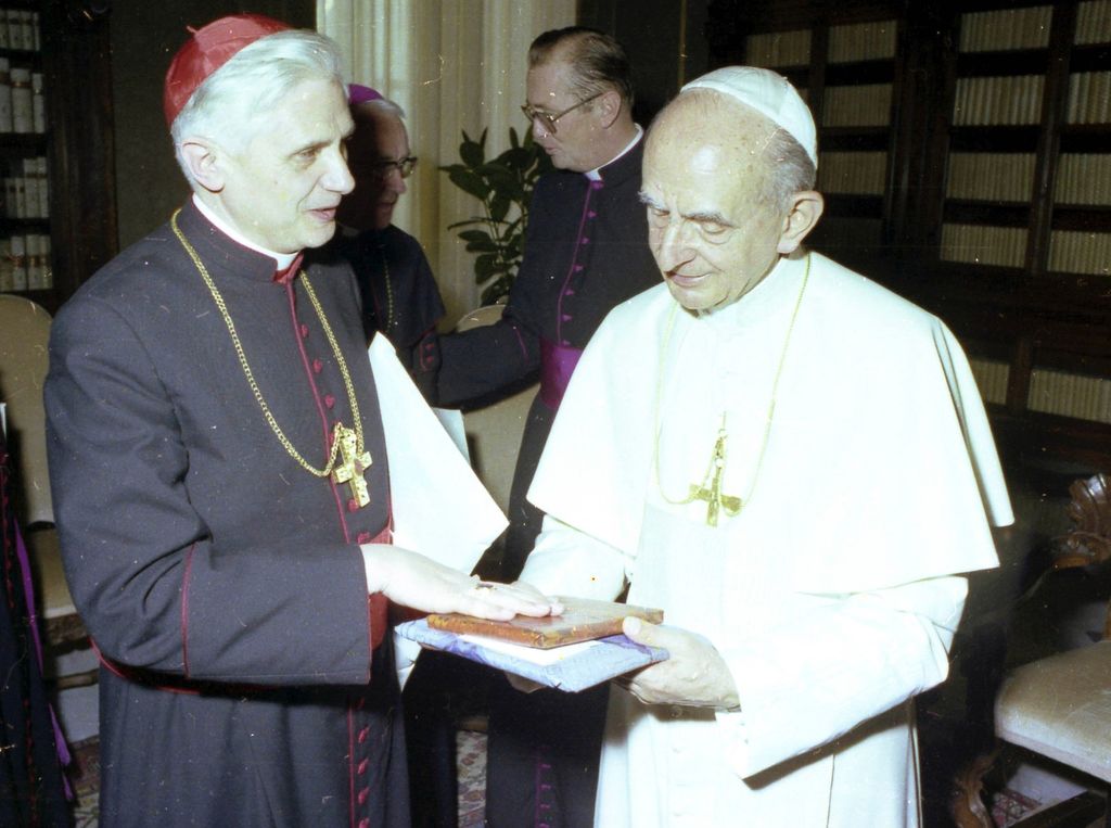 Card Ratzinger e Paolo VI&nbsp;