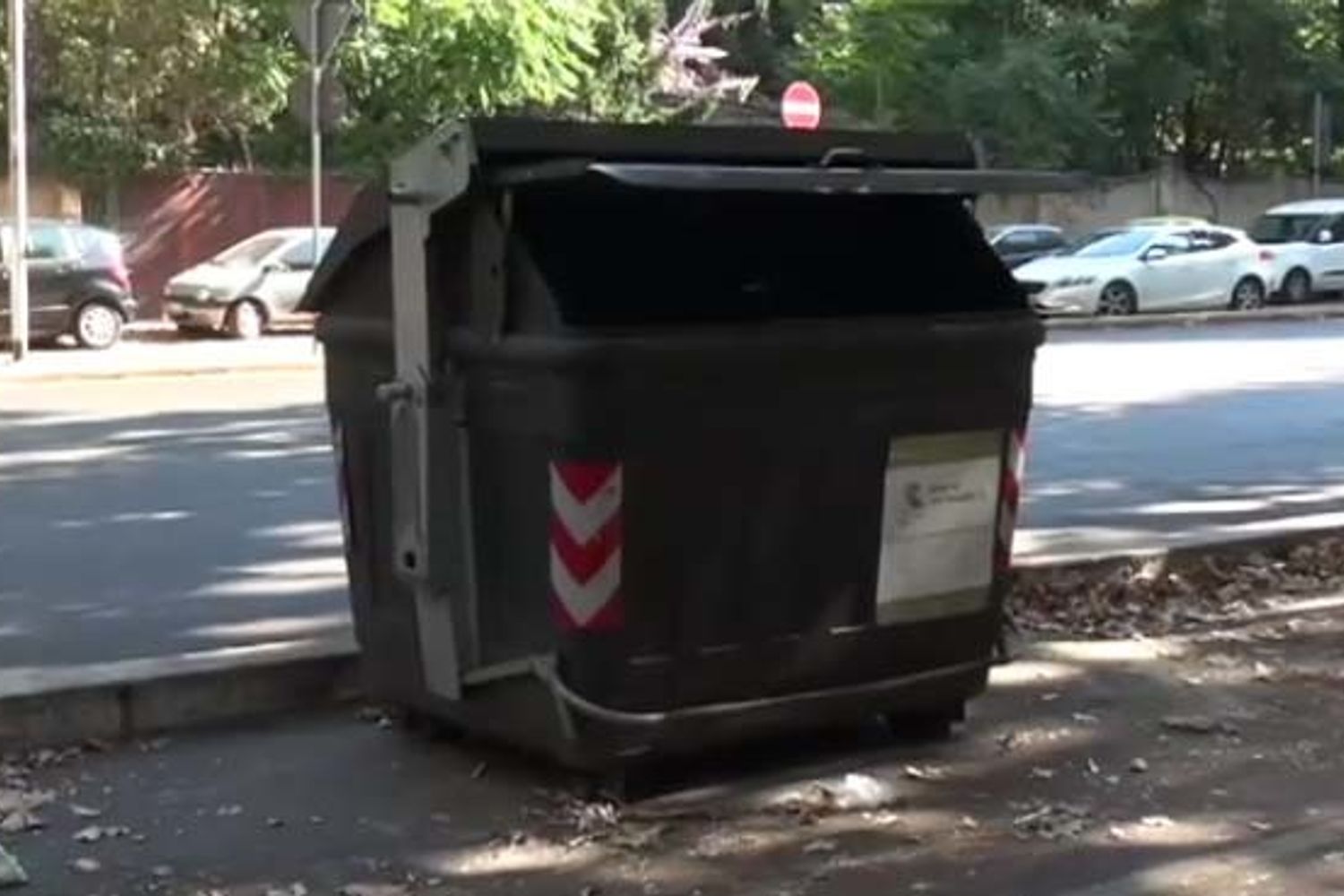 &nbsp;Cassonetto&nbsp;