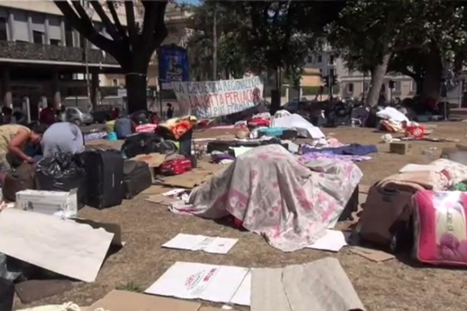 sgombero immigrati&nbsp;