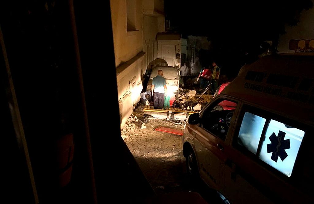 &nbsp; Ischia terremoto