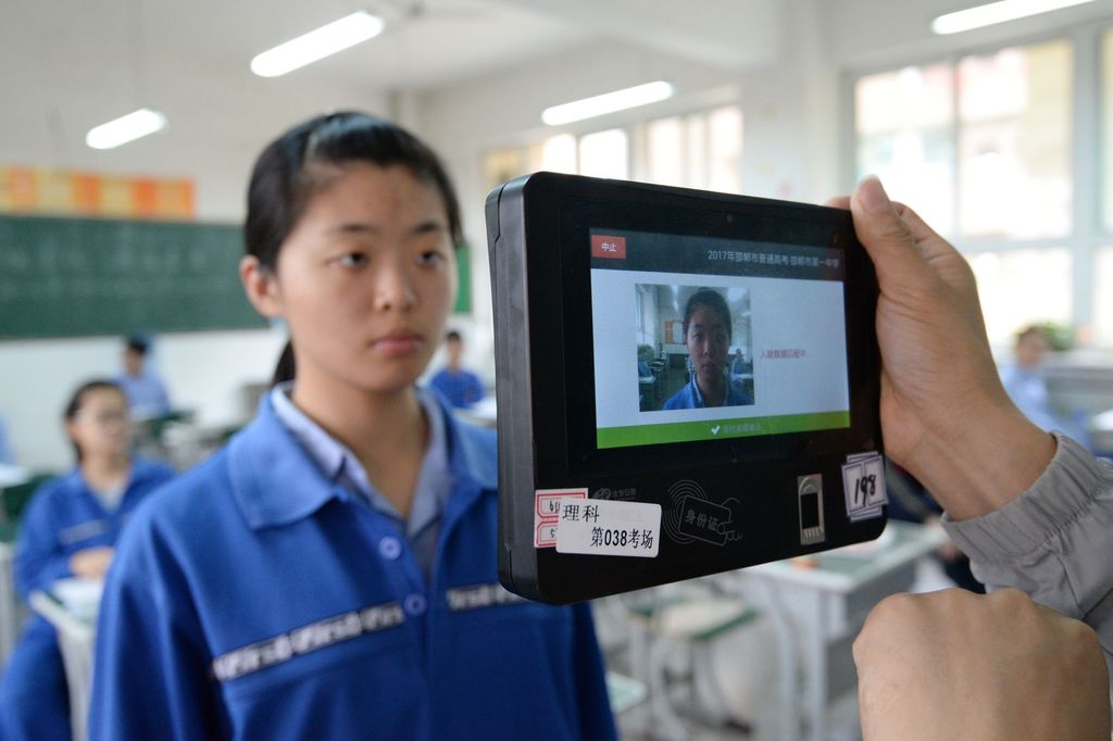 &nbsp;Una tecnologia possibile per il riconoscimento facciale, Universit&agrave; di Pechino