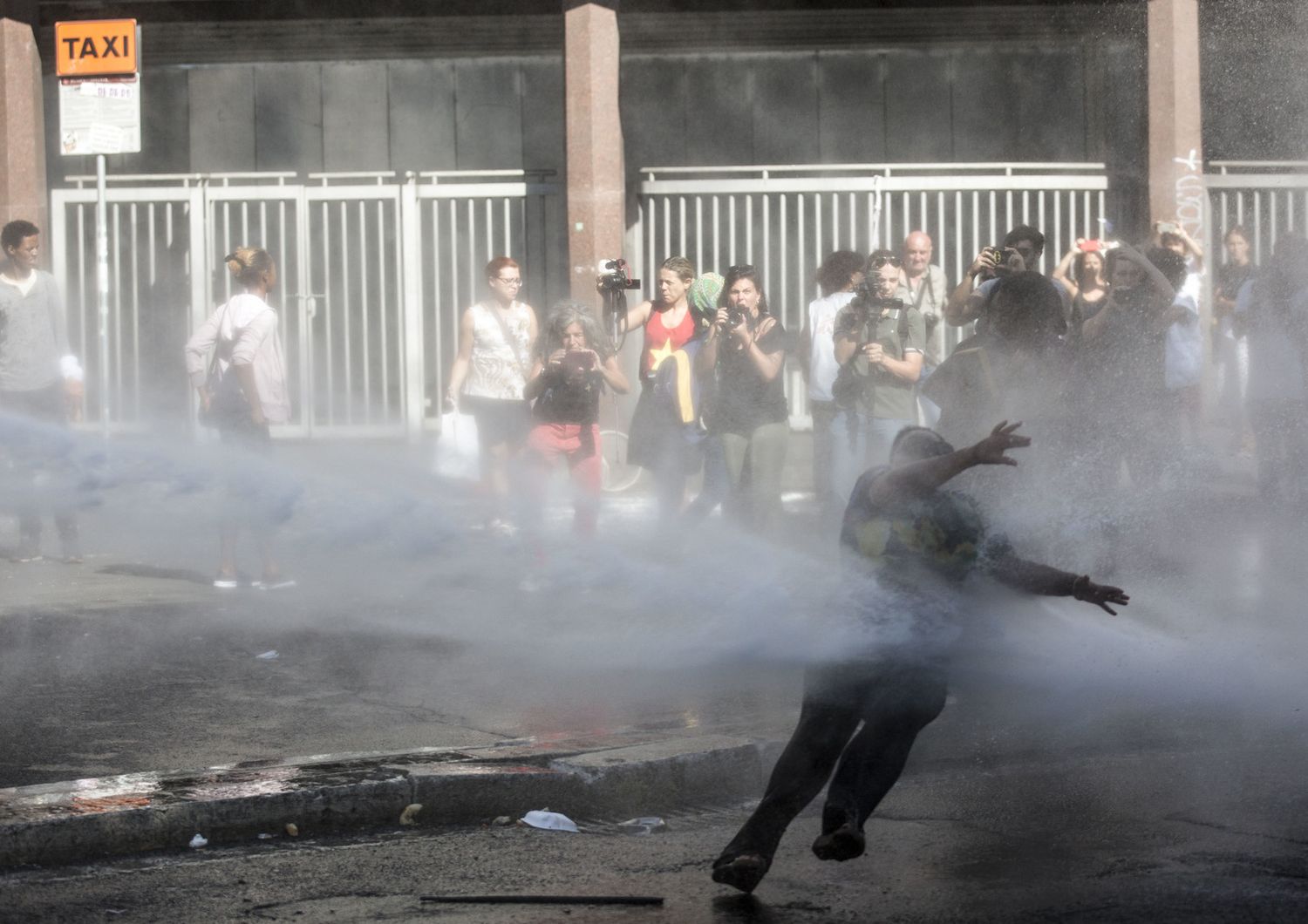 Prepariamoci ad altri sgomberi come quello di Piazza Indipendenza&nbsp;