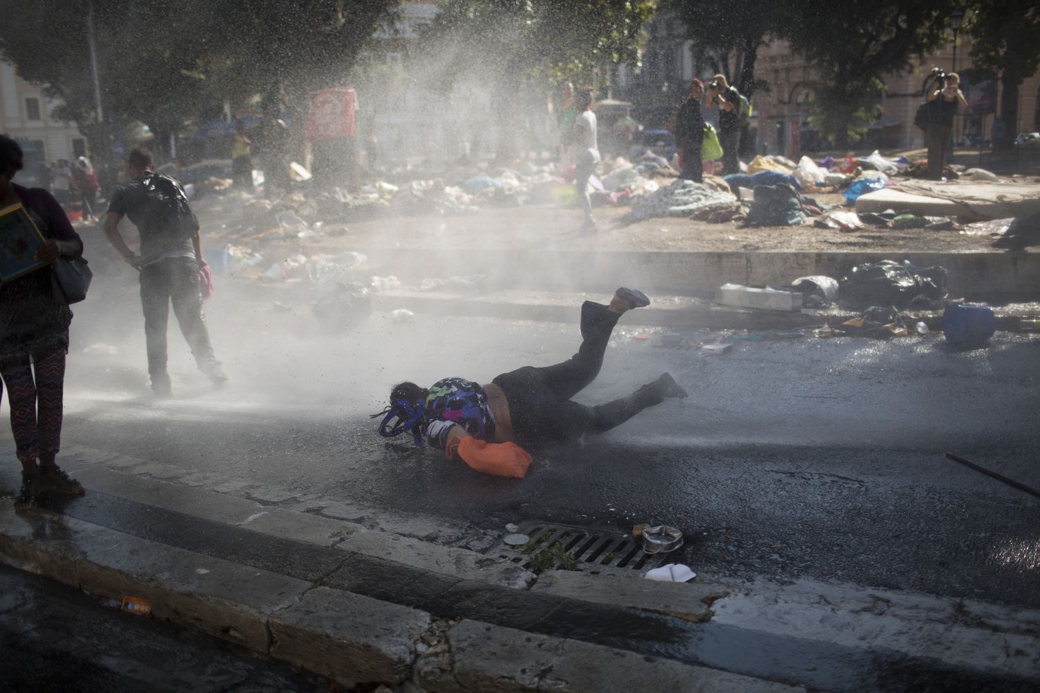 &nbsp;Sgombero immigrati piazza indipendenza