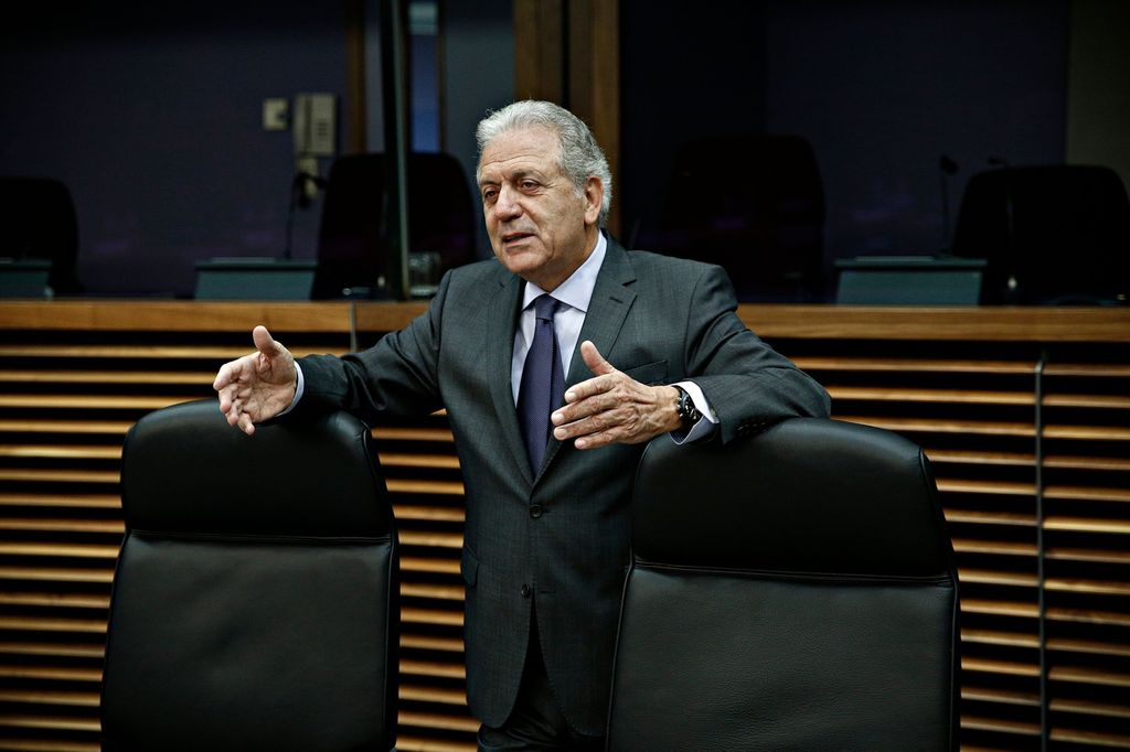 &nbsp;Il commissario Ue alle migrazioni Dimitris Avramopoulos
