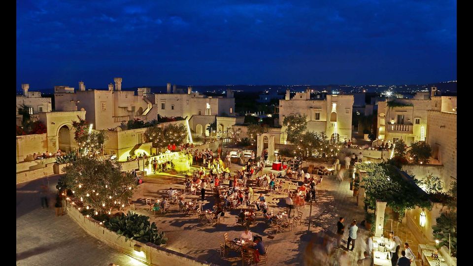 &nbsp;La piazza dell'Hotel Borgo Egnazia