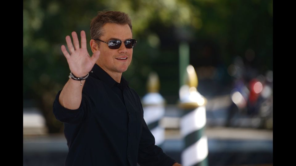 L'arrivo di Matt Damon all'Hotel Excelsior per la 74ma Mostra del Cinema di Venezia (Afp)