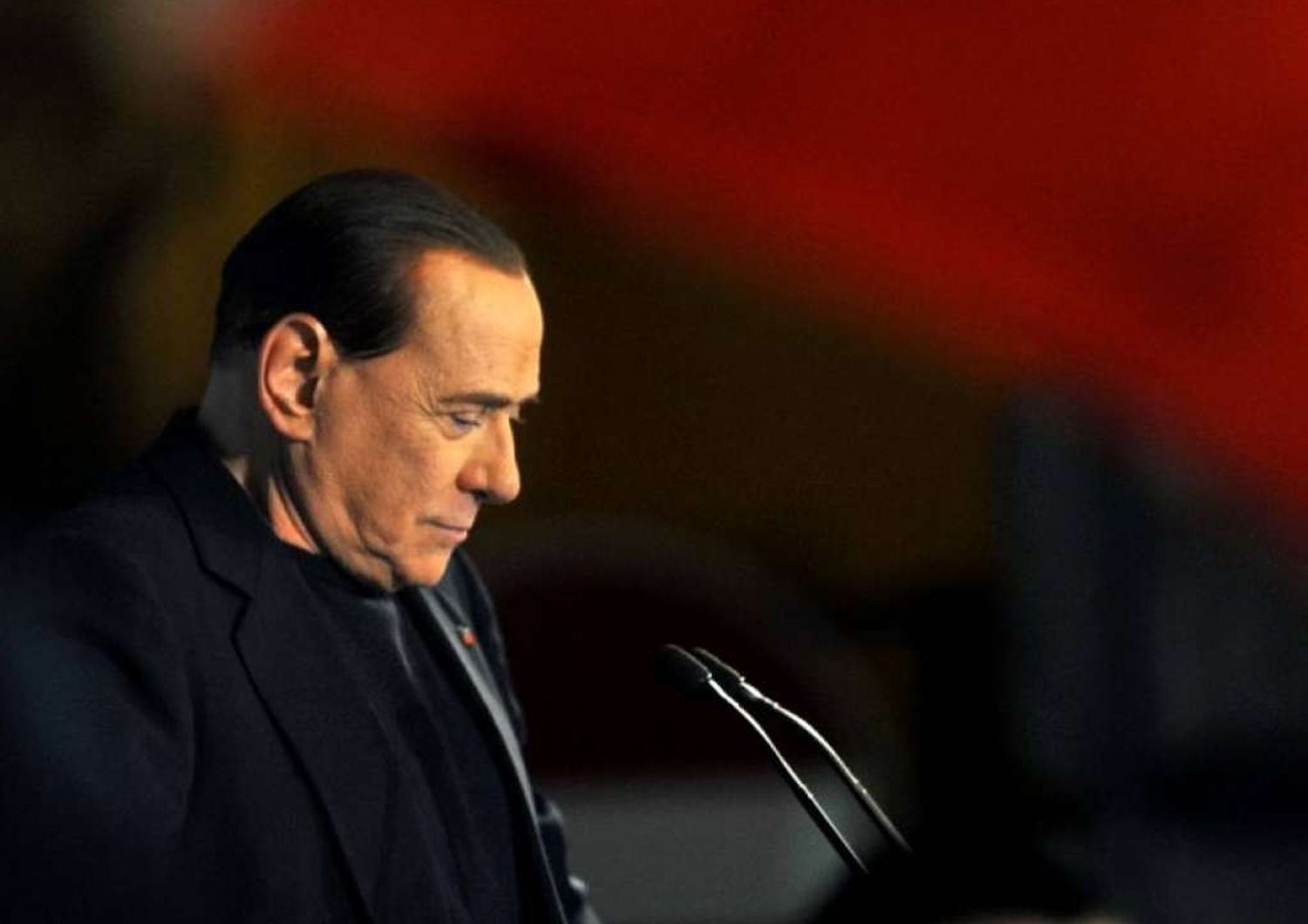 Berlusconi diffidato dal tribunale per gli attacchi ai magistrati