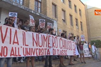 &nbsp;Protesta degli studenti alla Facolt&agrave; di Medicina