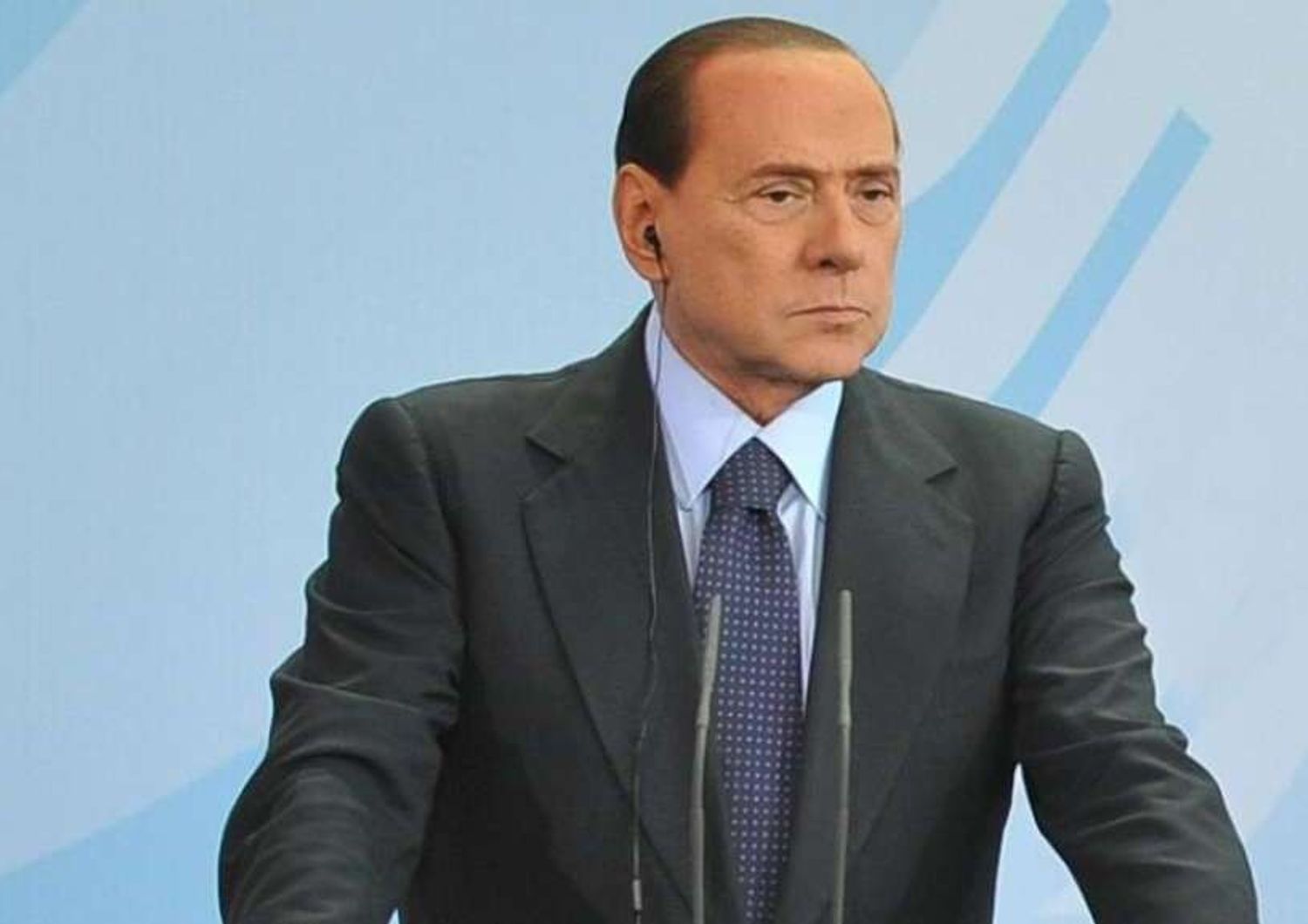 Berlusconi 'contro' i frondisti, "non perdo la faccia"