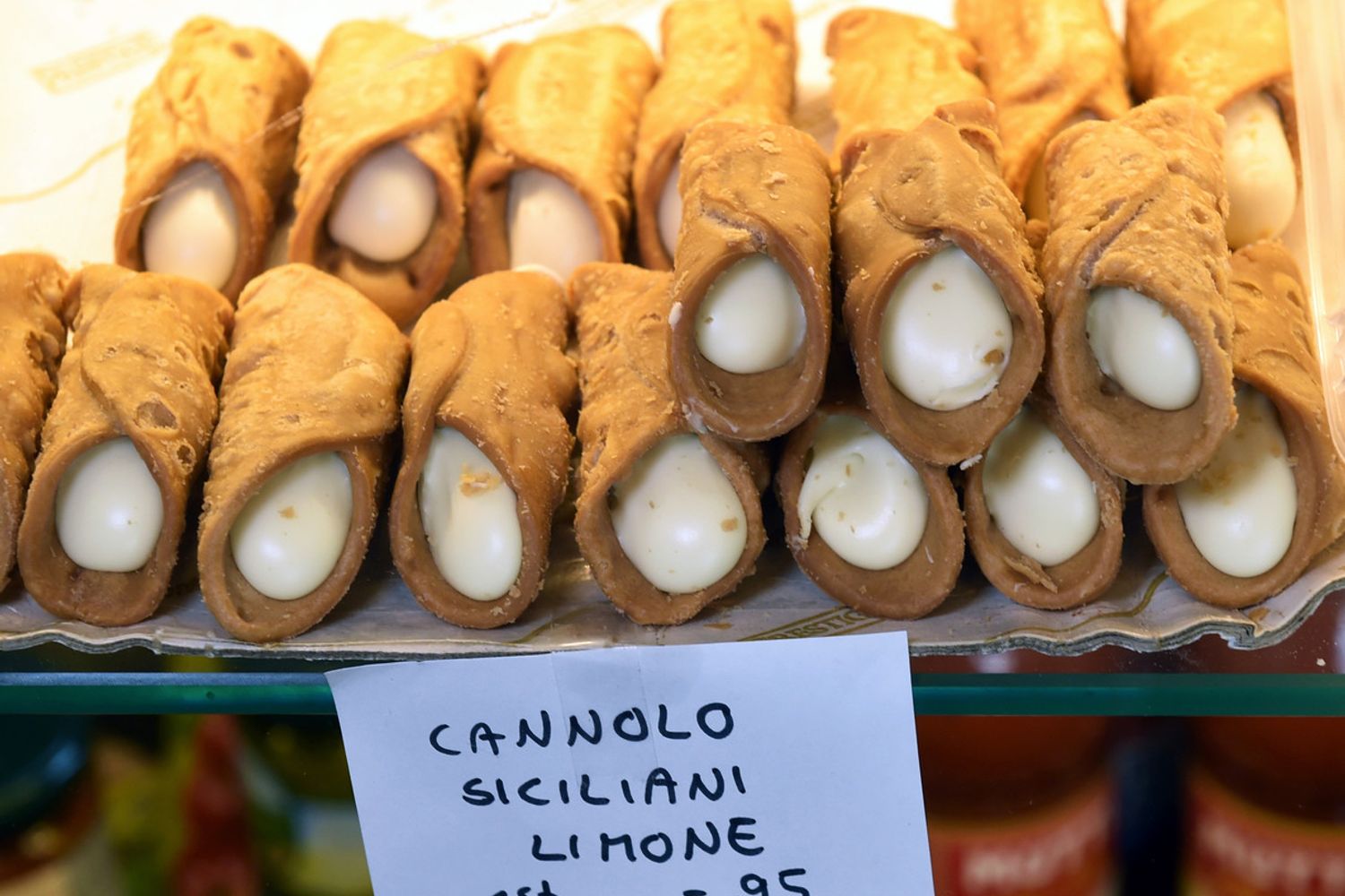 &nbsp;Cannolo