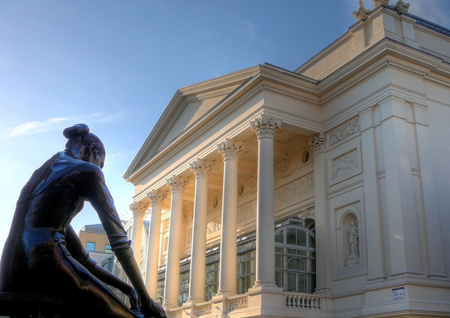 Royal Opera House Londra (wikipedia)&nbsp;