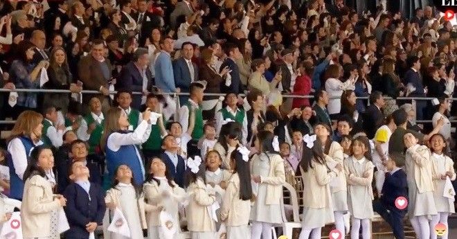 Festa in Colombia per l'arrivo di Papa Francesco