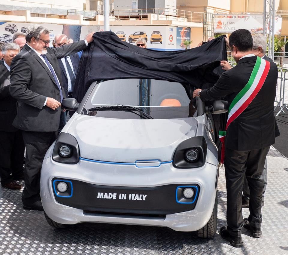 &nbsp;La minicar Tua presentata alla Fiera del Levante di Bari