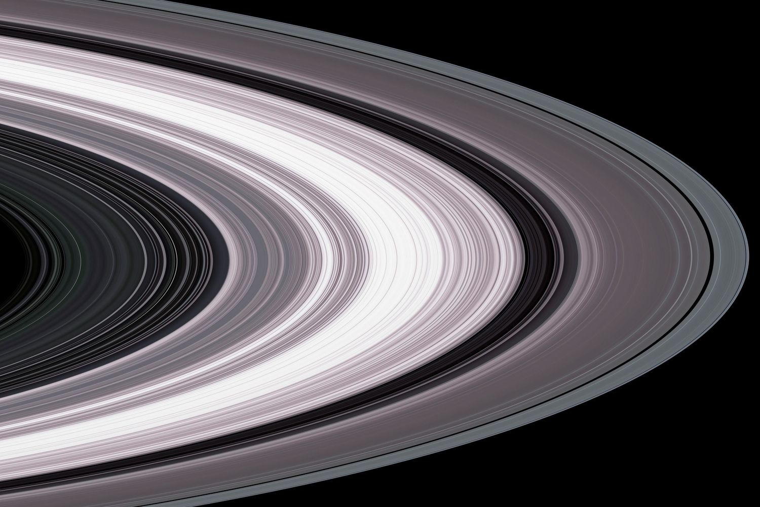 Gli anelli di Saturno fotografati dalla sonda Cassini