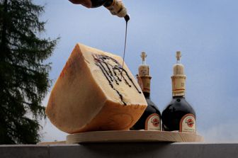 &nbsp;Parmigiano e aceto balsamico&nbsp;