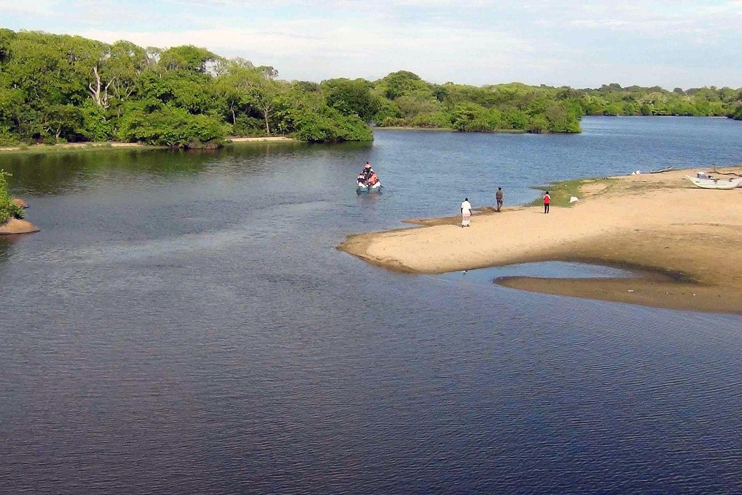 Paul McClean giornalista sbranato da un coccodrillo nello Sri Lanka &nbsp;