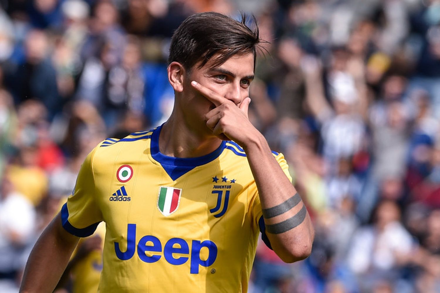 Paulo Dybala festeggia dopo aver segnato contro il Sassuolo (Afp)&nbsp;