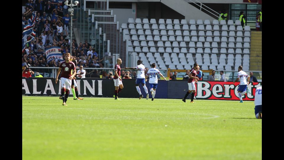 Duvan Esteban Zapata festeggia dopo aver segnato nel match contro il Torino (Afp)&nbsp;