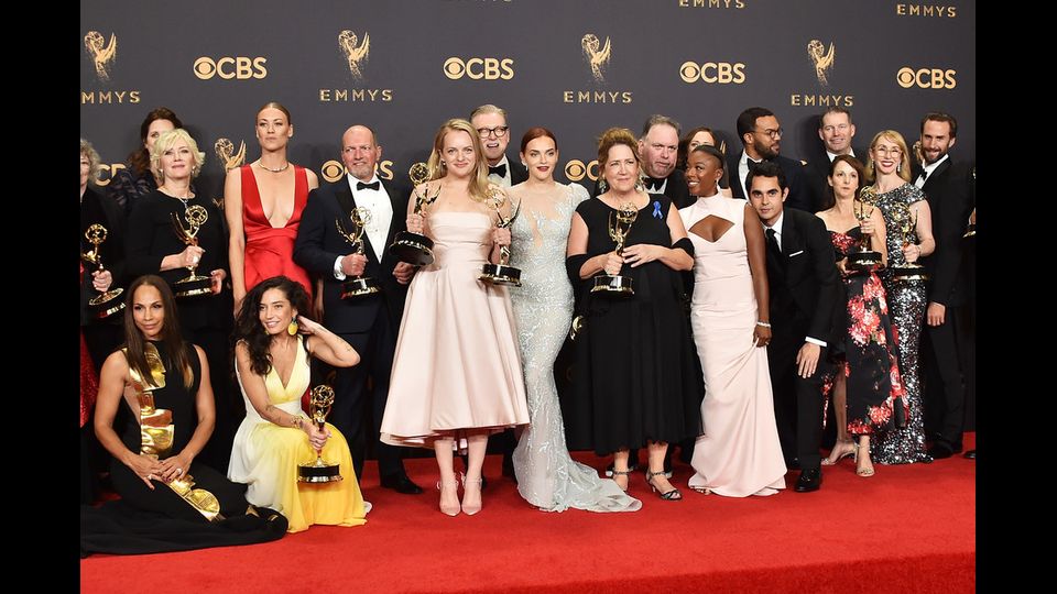 &nbsp;Tutto il cast di 'The Handmaid's Tale'