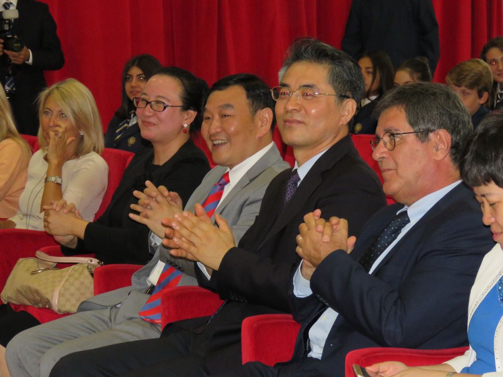 La visita del ministro cinese al Convitto di Roma