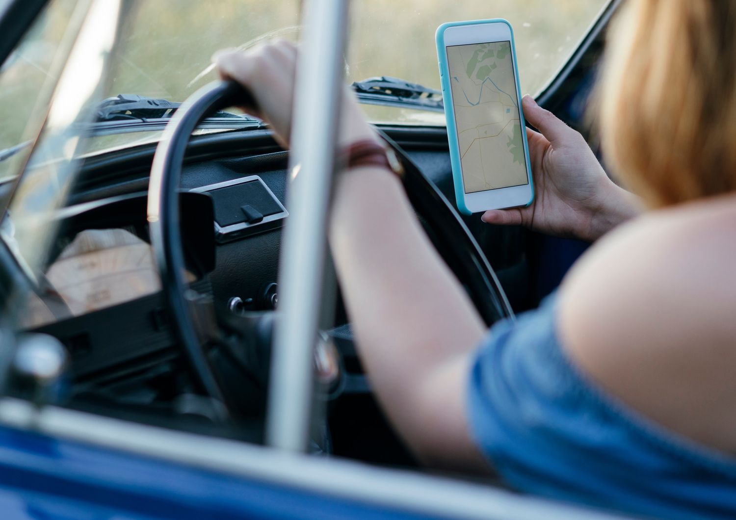 &nbsp;Smartphone al volante