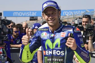 Valentino Rossi terzo in griglia di partenza al Gran Premio di Aragon 2017, 23 giorni dopo la frattura della gamba (Afp) &nbsp;