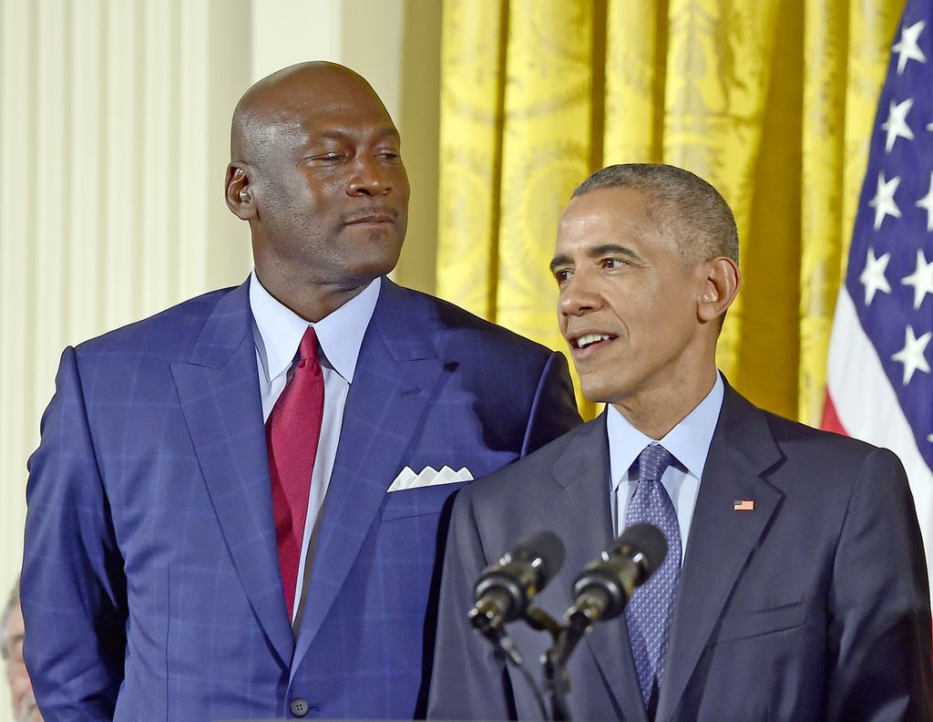 &nbsp;Michael Jordan, ex campione dei Chicago Bulls e Barak Obama alla Casa Bianca