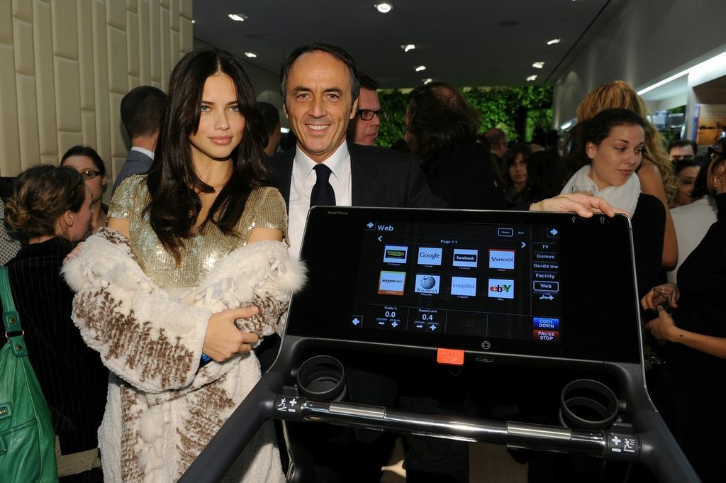 &nbsp;Nerio Alessandri (Technogym) con la modella Adriana Lima