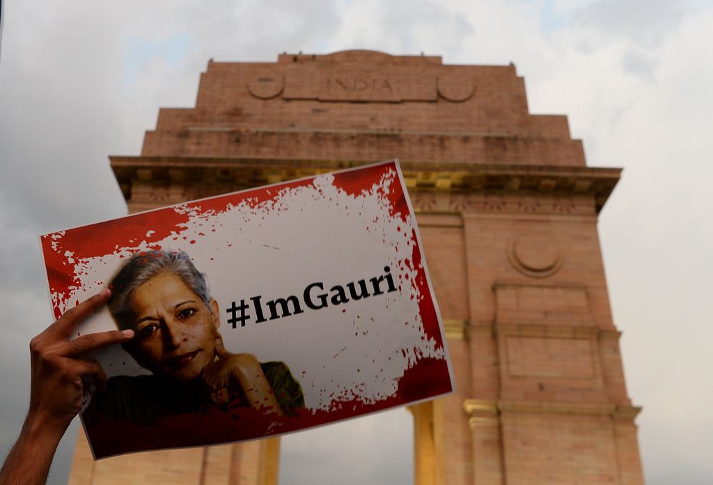 Una manifestazione di protesta contro l'uccisione della giornalista Gauri Lankesh