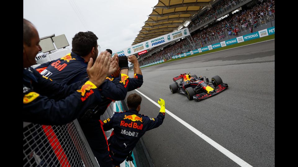 Max Verstappen su Red Bull vince il Gran Premio di Malesia di Formula 1 a Sepang&nbsp;