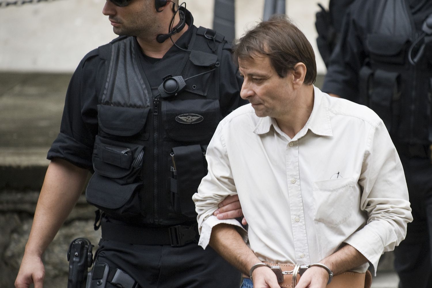 &nbsp;Cesare Battisti