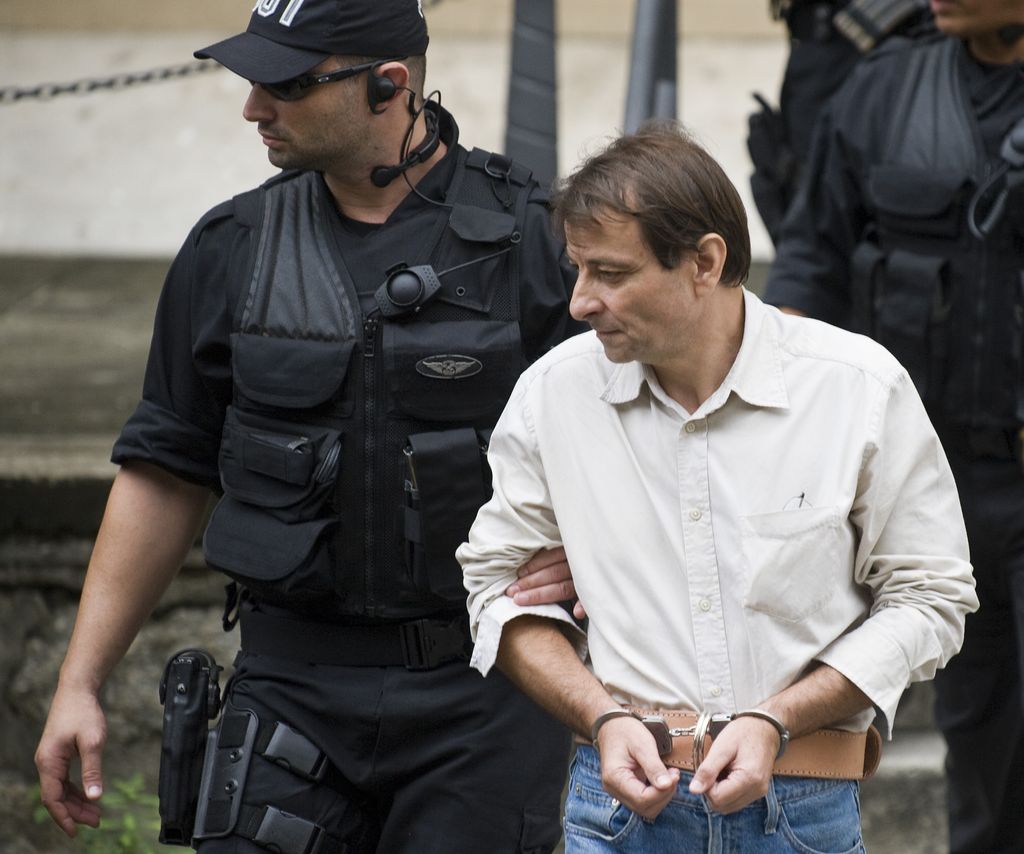 &nbsp;Cesare Battisti dopo un'udienza presso la Corte Federale di Rio, nel 2009