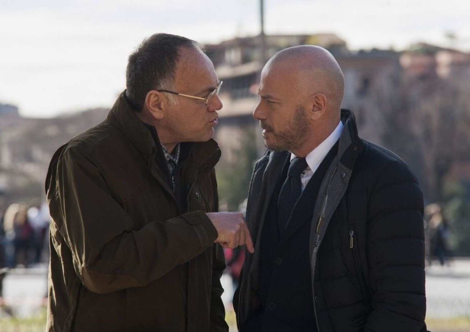 Francesco Acquaroli e Filippo Nigro - foto di scena di Suburra la serie Netflix