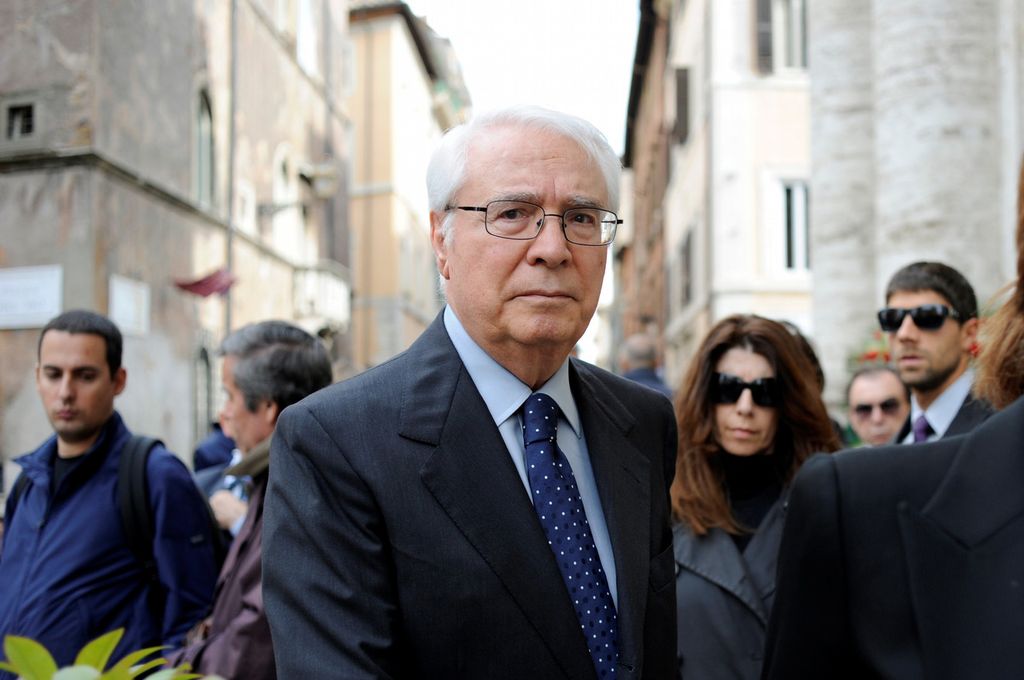 &nbsp;Cesare Geronzi