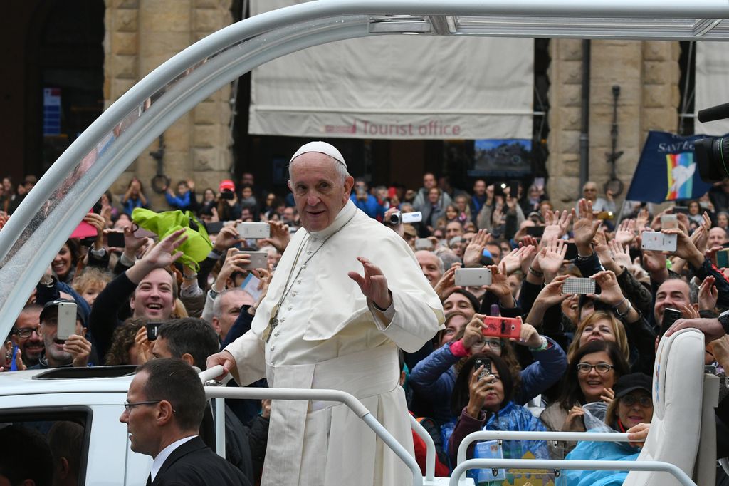 &nbsp;Papa Francesco durante la visita pastorale a Bologna