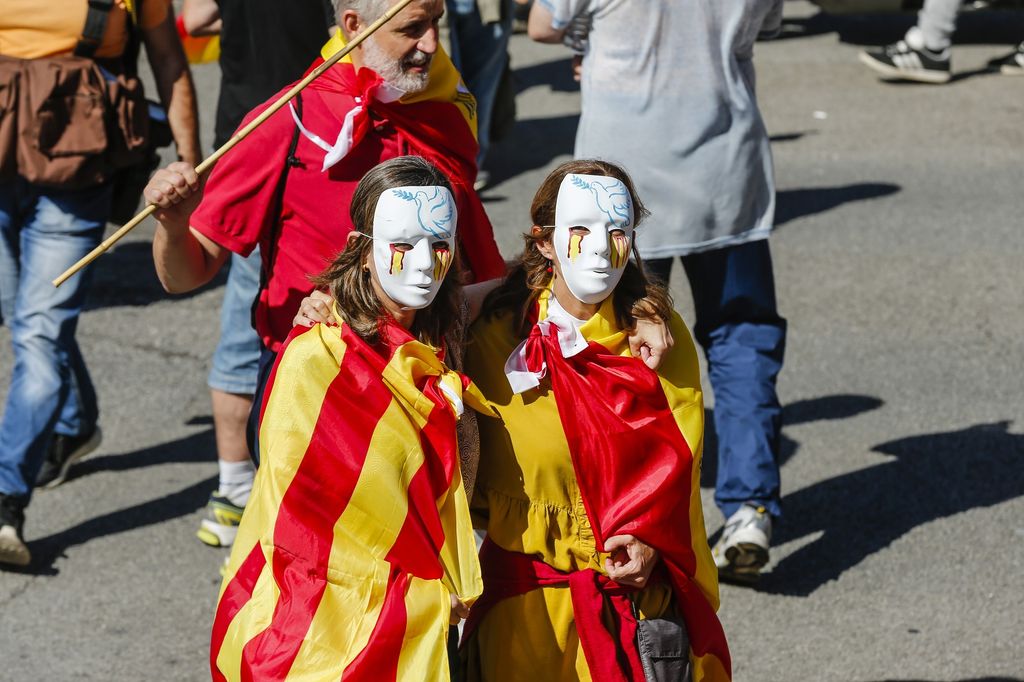 Unionisti in piazza a Barcellona