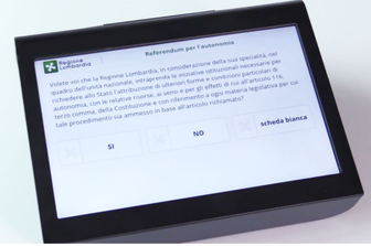 Il tablet con cui si voter&agrave; nel referendum sulla autonomia della Lombardia