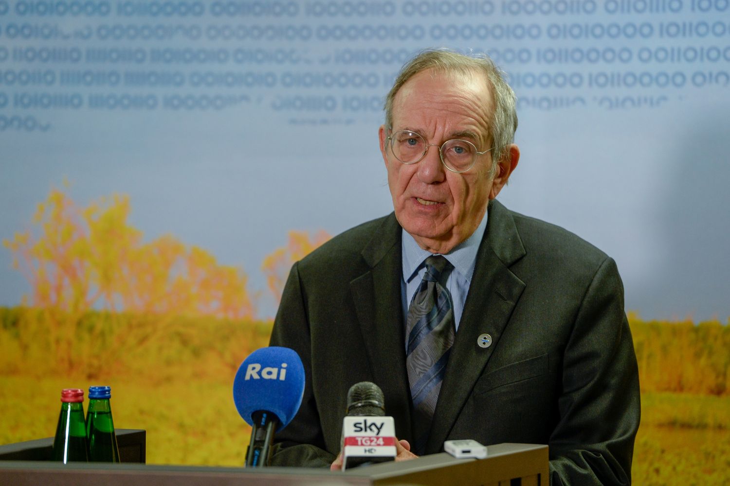 &nbsp;Pier Carlo Padoan