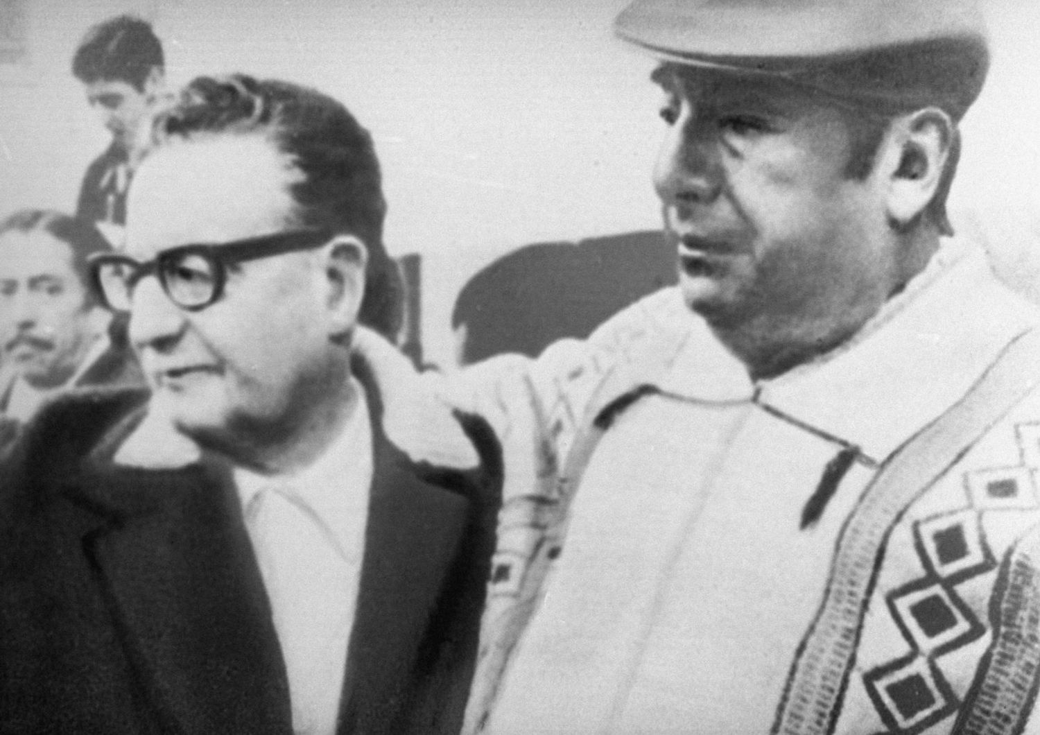 &nbsp;Salvador Allende e Pablo Neruda (a destra)