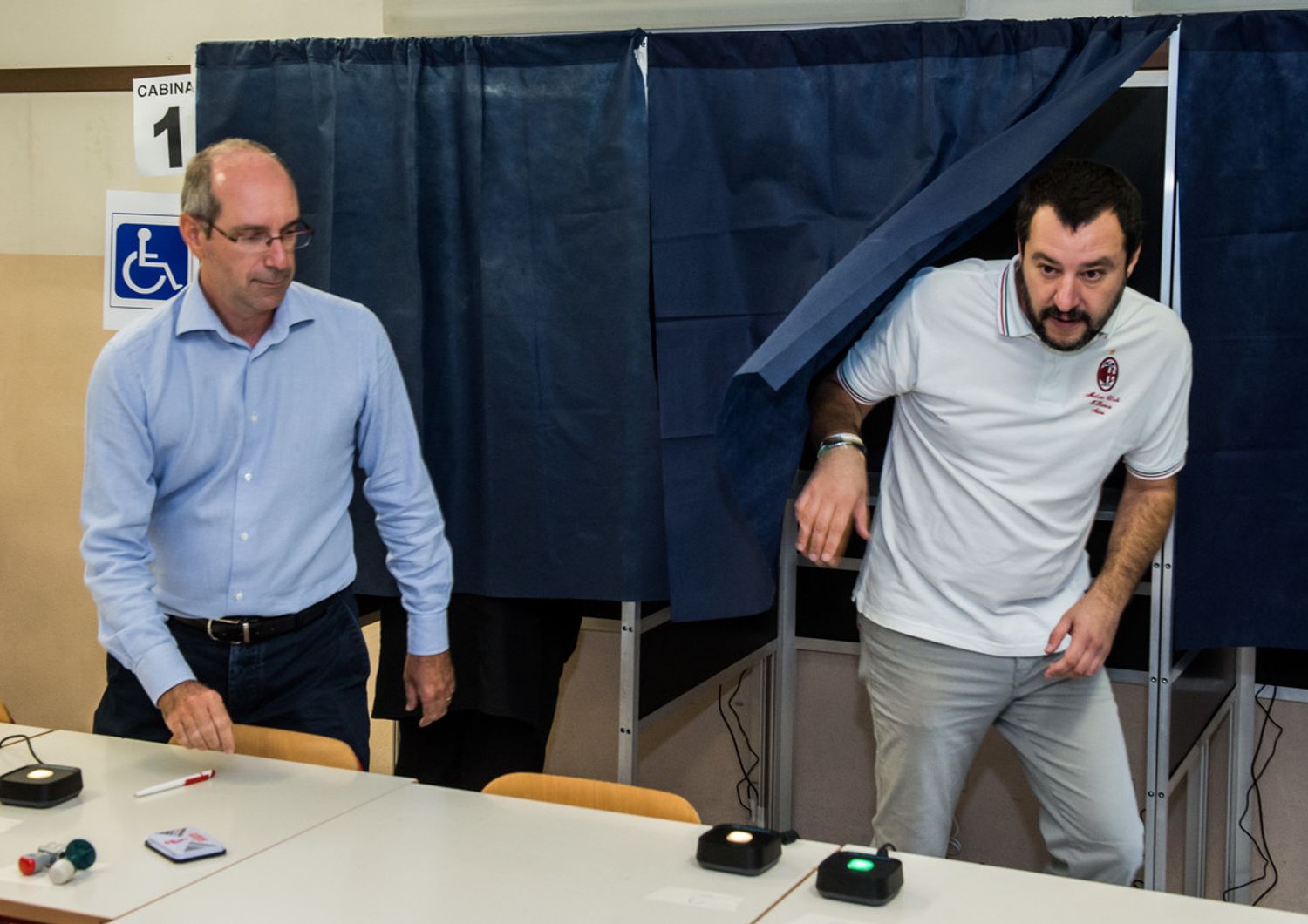 &nbsp;Matteo Salvini dopo il voto per il referendum per l'autonomia in Lombardia e Veneto