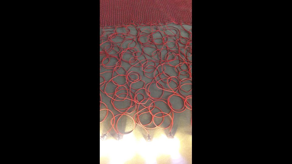 Mona Hatoum, Undercurrent (red) in mostra nei saloni del Quirinale