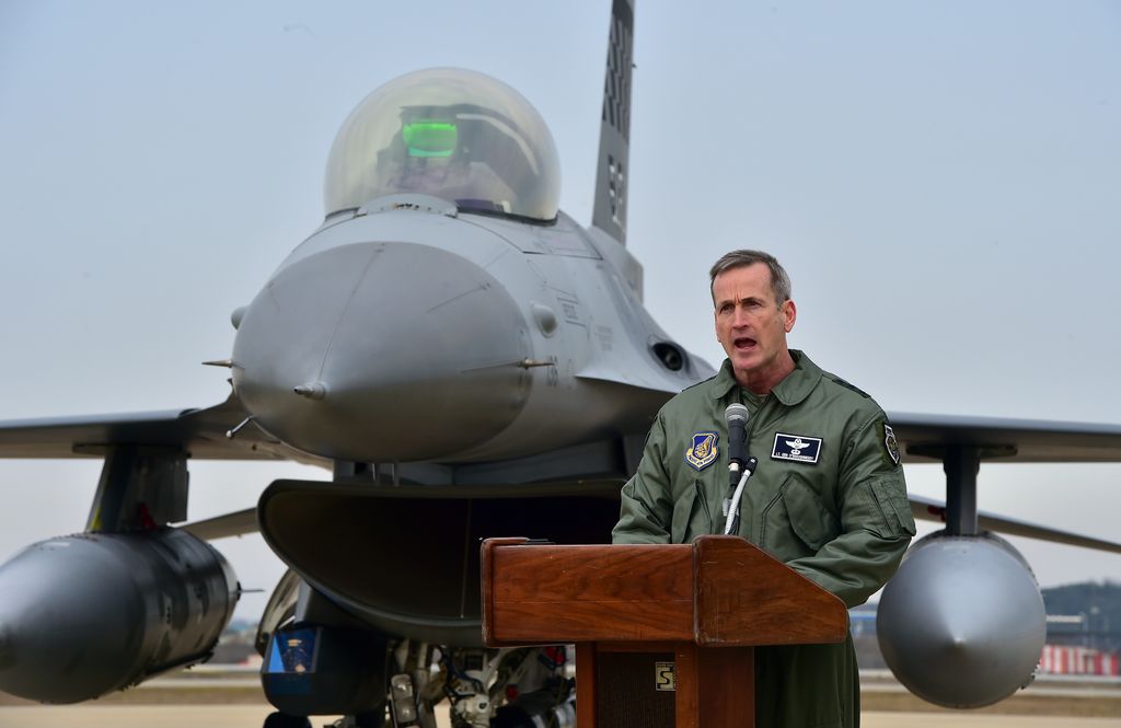 &nbsp;Terrence J. O' Shaughnessy, vicecomandante delle forze americane in Corea del Sud