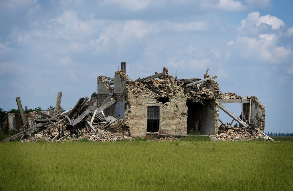 Una casa danneggiata dal terremoto in Emilia Romagna
