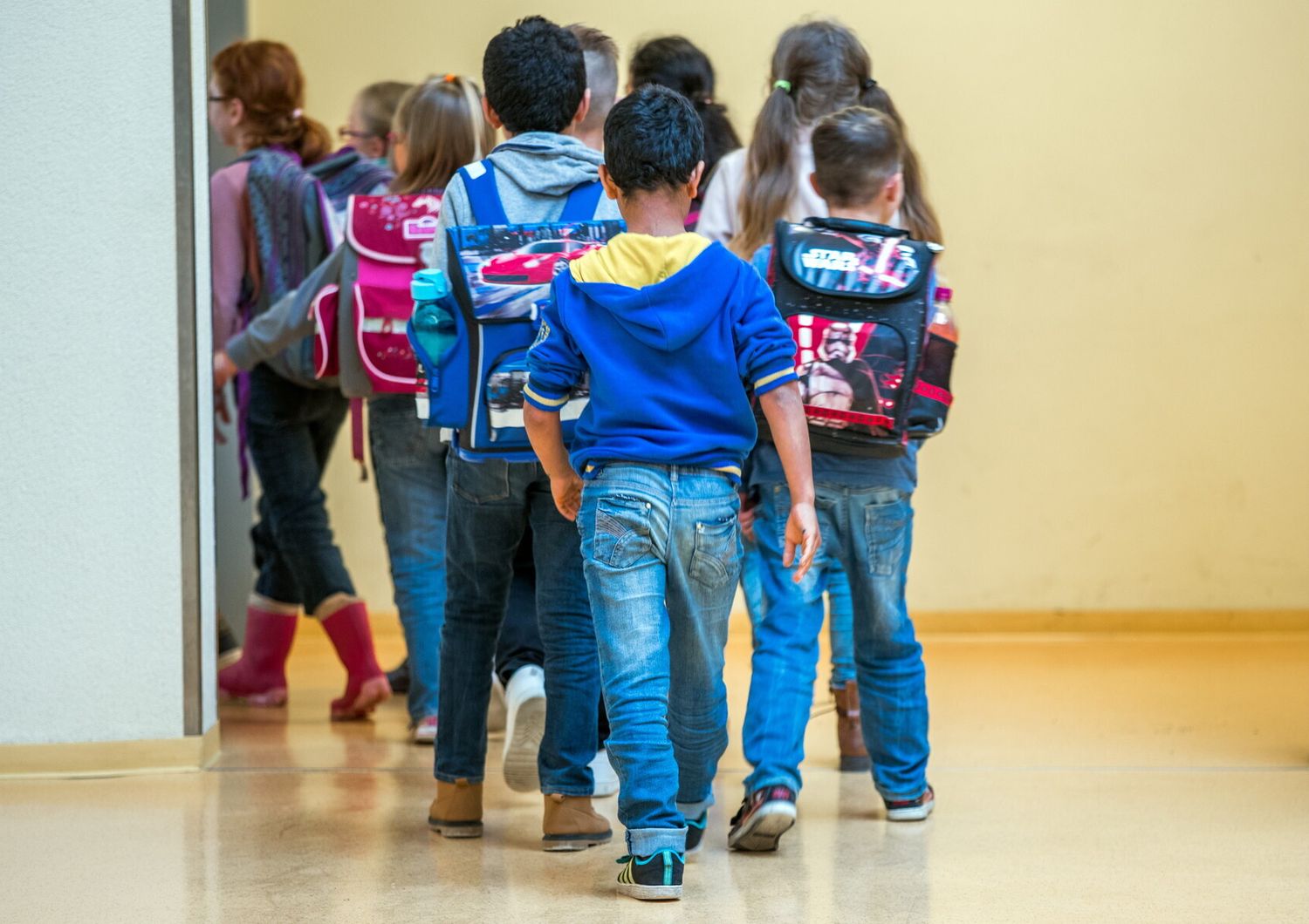 &nbsp;Bambini all'uscita da scuola