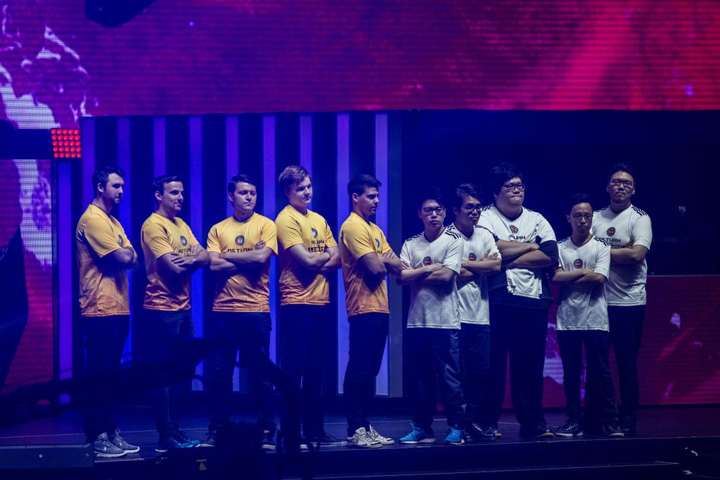 &nbsp;Due team di esports