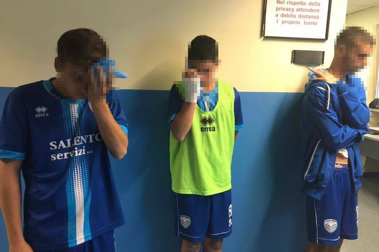 &nbsp;Tre ragazzini feriti al termine di un incontro di calcio tra allievi