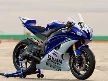 Una Yamaha R6